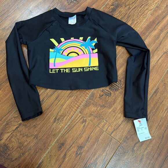 NWT Cat & Jack XS (4/5) Girl’s Tropic Sunset Rash Guard Tropical Cropped Top - Picture 2 of 4
